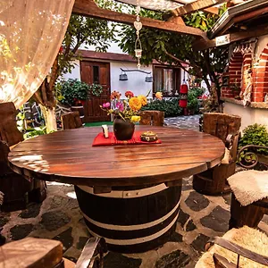 https://guest-house-hayloft.hotels-bansko.info