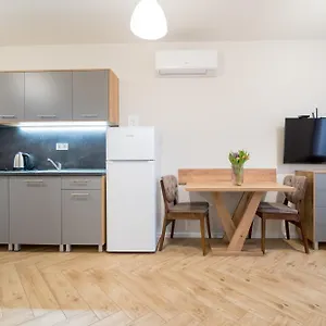 Wow For Rent - Bul Montevideo 25a - B Appart hôtel